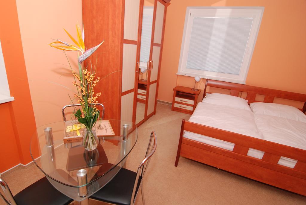 Apartmany Chodov プラハ 部屋 写真