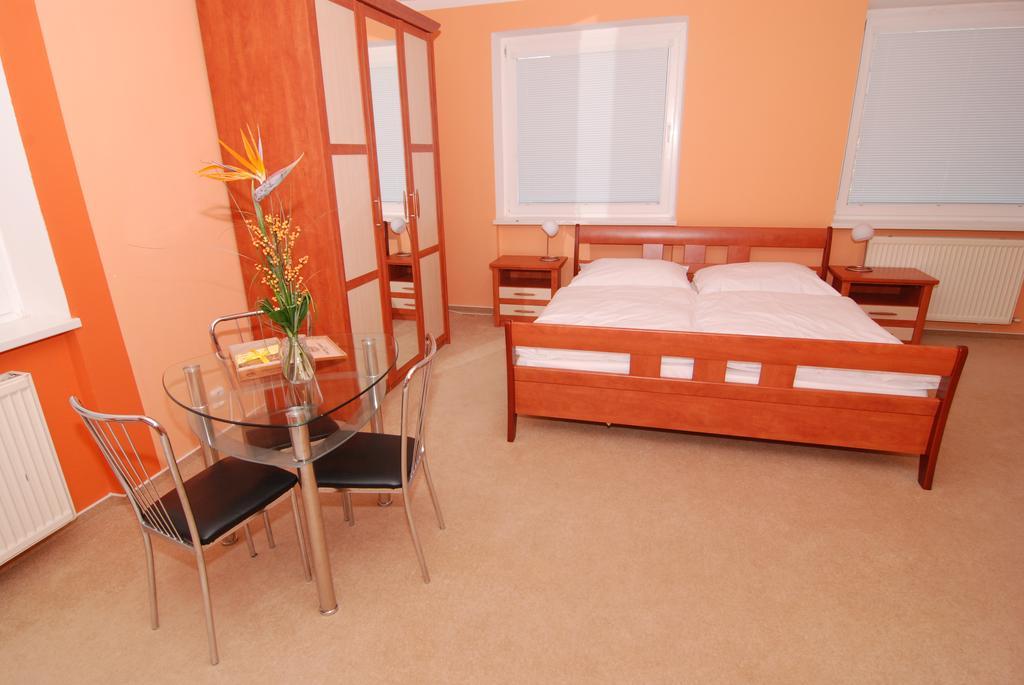 Apartmany Chodov プラハ 部屋 写真