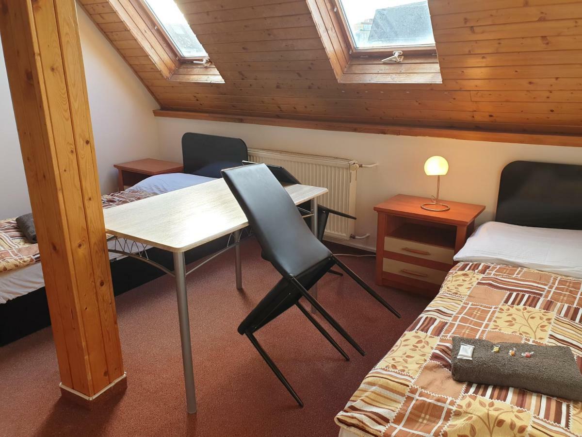 Apartmany Chodov プラハ 部屋 写真